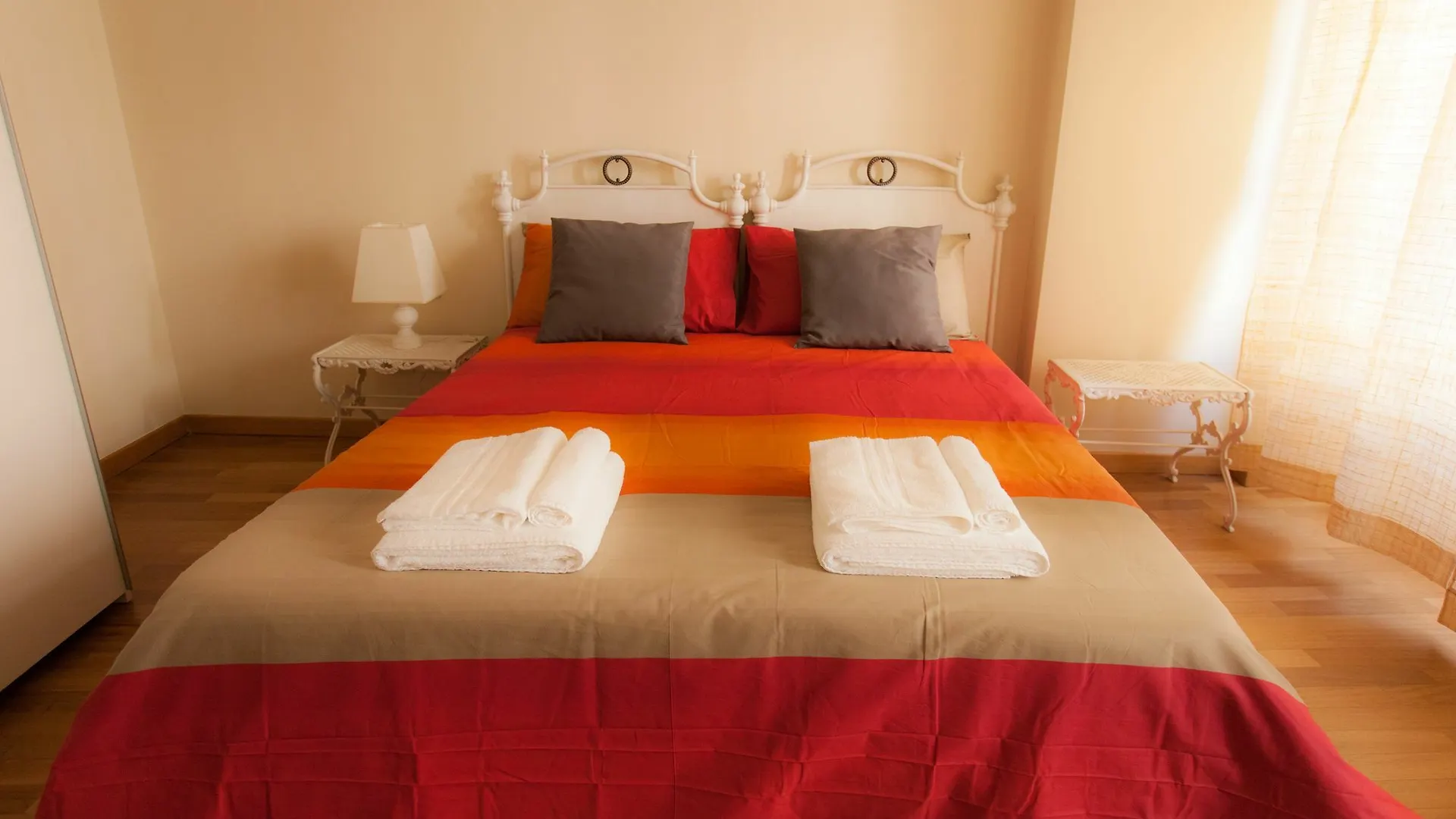 Apartments Sforza Mailand Italien